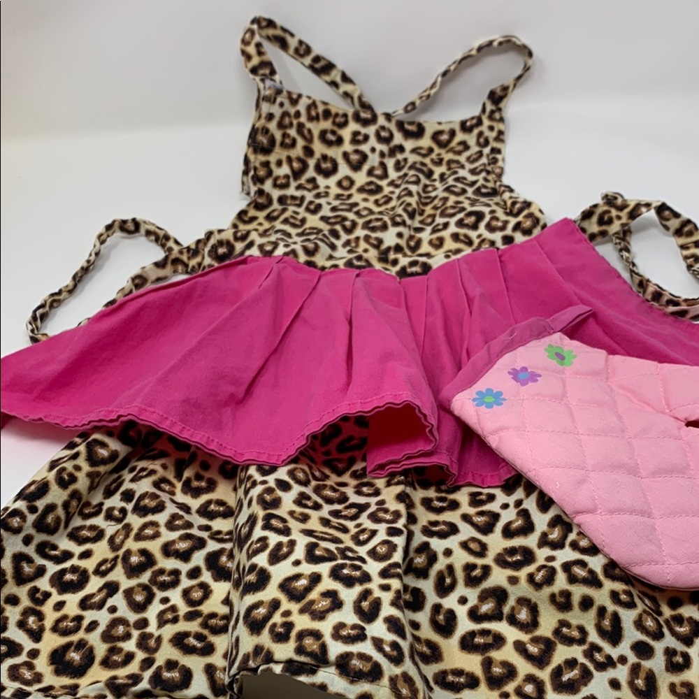 Girls Leopard Print Apron with Pink Skirt with Oven Mitt